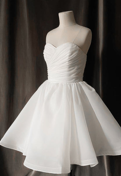 Sweetheart Strapless Pleated A-Line Short Beach Wedding Dress