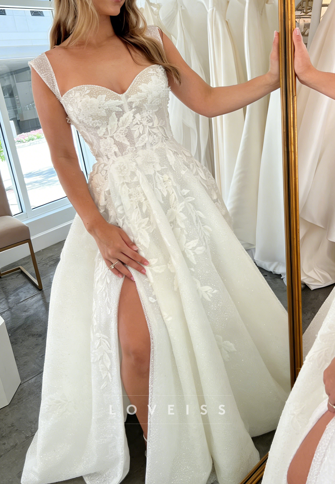 Sweetheart Straps Appliques A-Line Wedding Dress