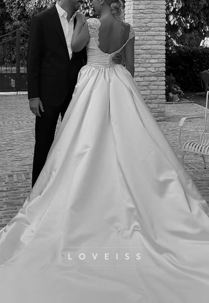 Sweetheart Straps Pleated Appliques A-Line Wedding Dress