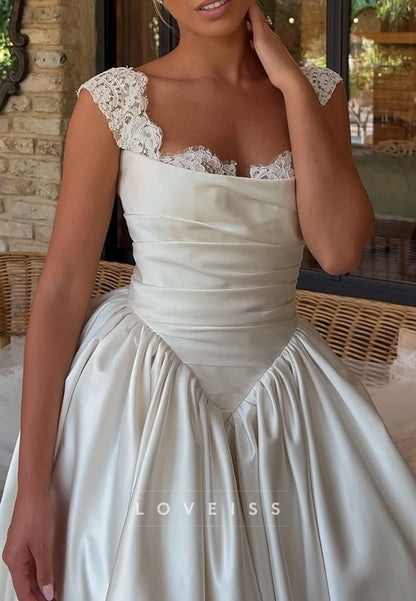 Sweetheart Straps Pleated Appliques A-Line Wedding Dress