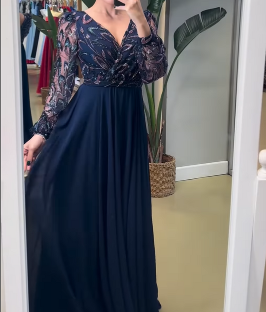 V-Neck Appliques Long Sleeves A-Line Evening Dress