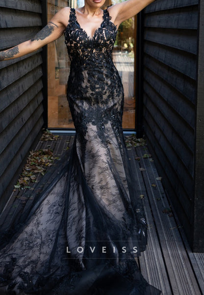 V-Neck Lace Appliques Mermaid Black Wedding Dress