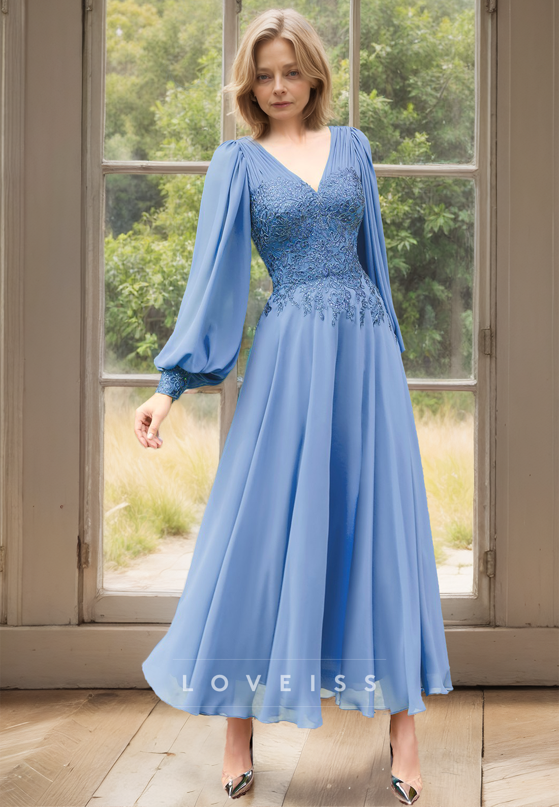 V-Neck Long Sleeves Appliques Pleated Chiffon A-Line Mother of Bride Dress