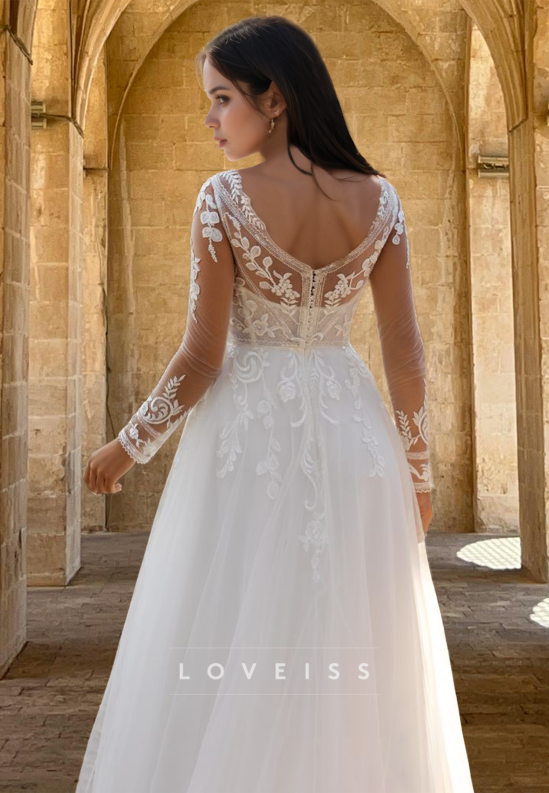 V-Neck Long Sleeves Appliques Tulle A-Line Wedding Dress