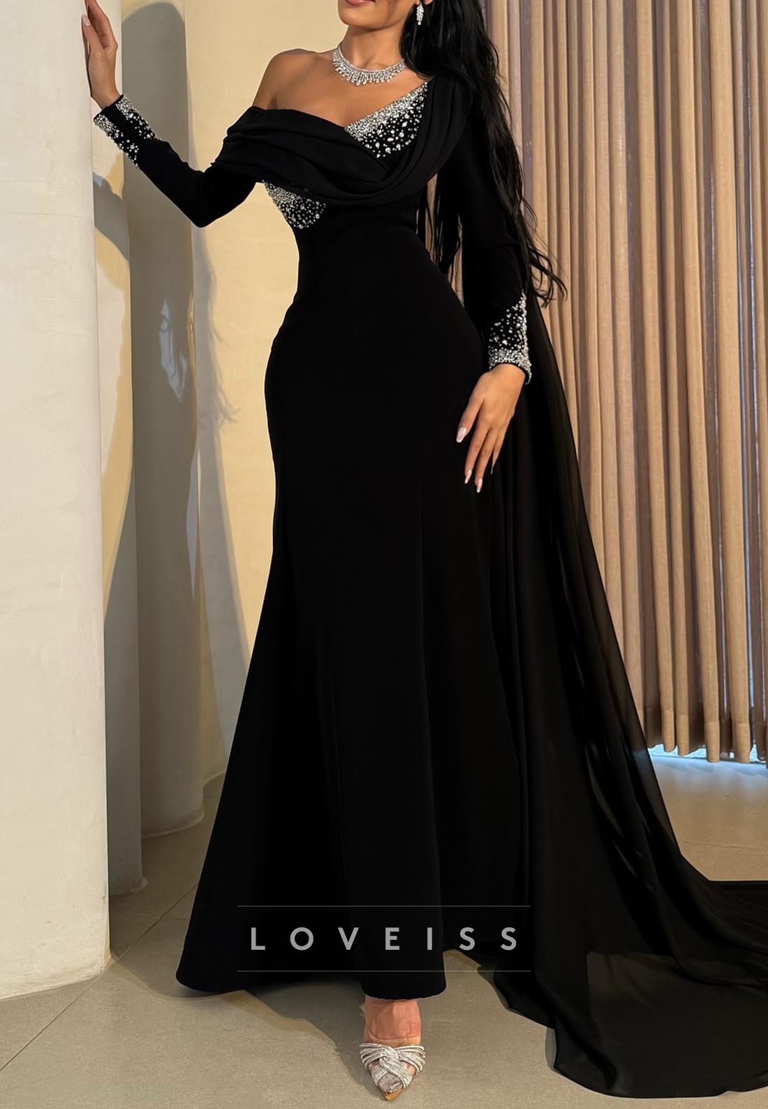 V-Neck Long Sleeves Beaded Mermaid Evening Dress