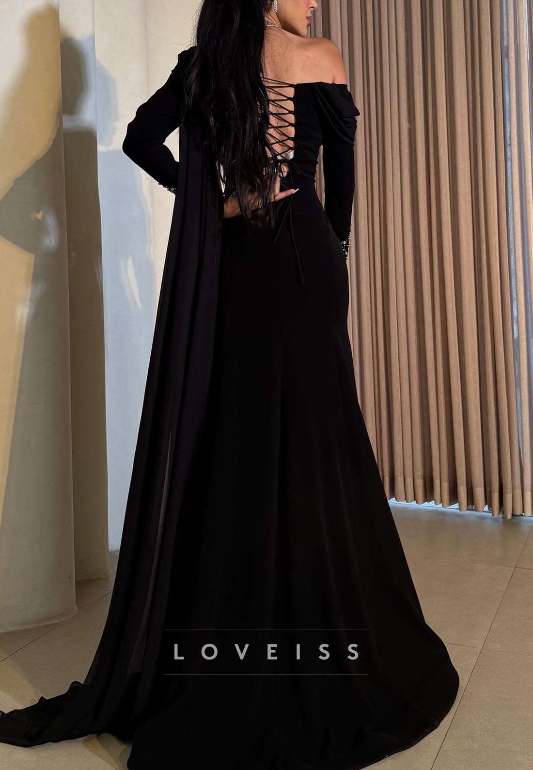 V-Neck Long Sleeves Beaded Mermaid Evening Dress