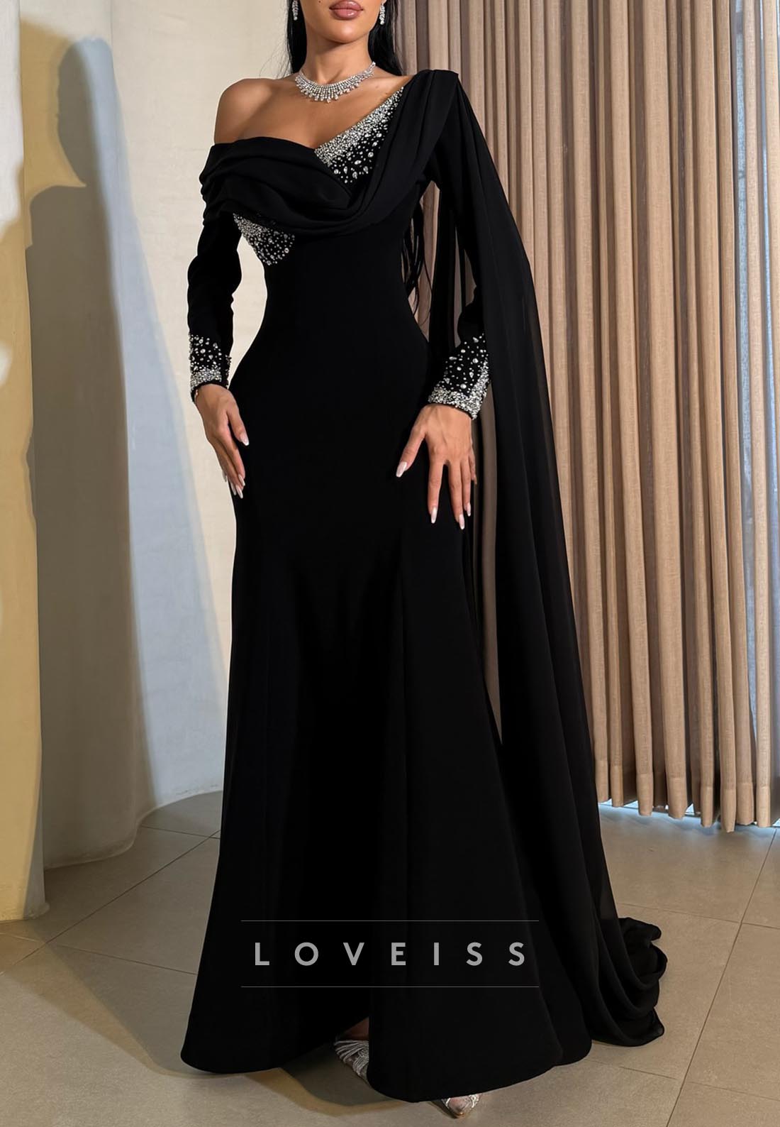 V-Neck Long Sleeves Beaded Mermaid Evening Dress