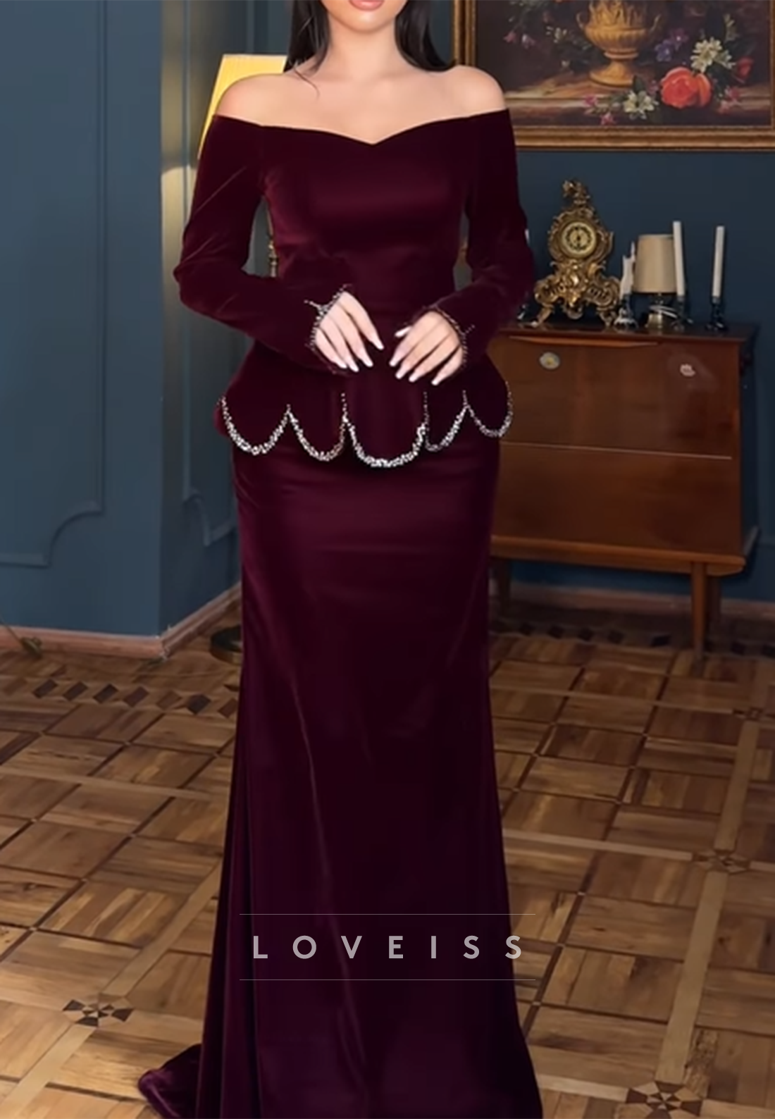 V-Neck Long Sleeves Beaded Mermaid Evening Dress