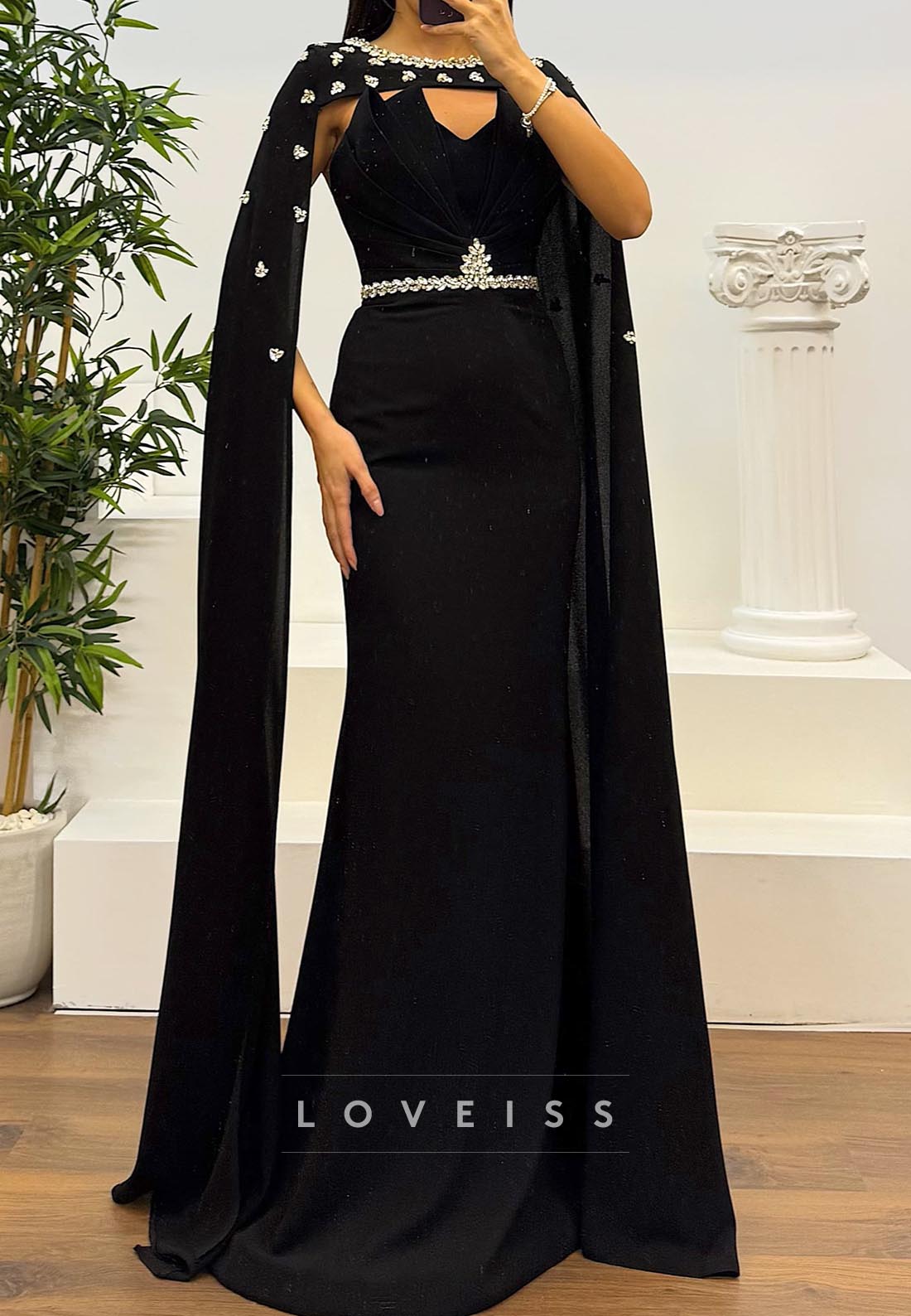 V-Neck Long Sleeves Beading Mermaid Formal Dress