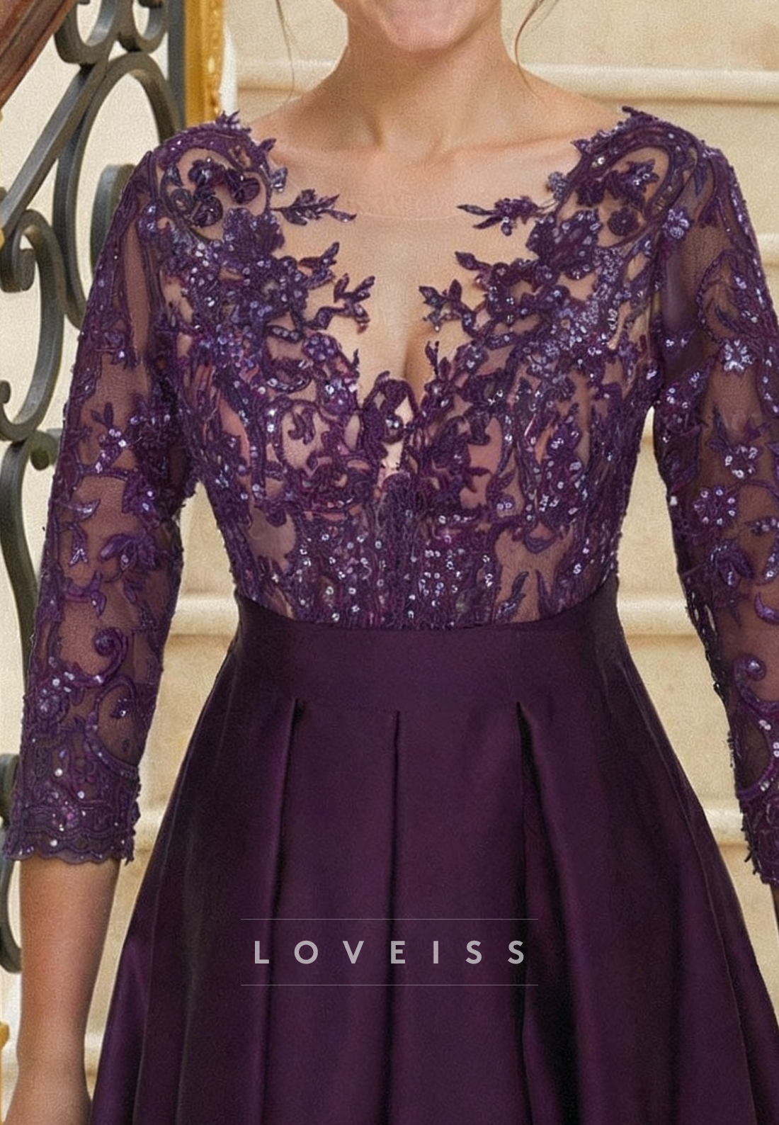 V-Neck Long Sleeves Lace Appliques A-Line Mother of Bride Dress