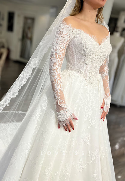 V-Neck Long Sleeves Lace Appliques A-Line Wedding Dress