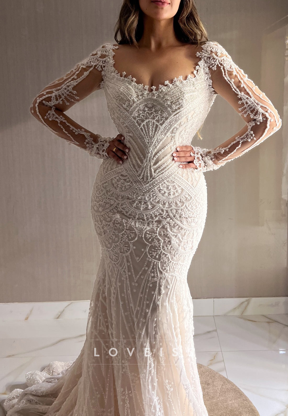 V-Neck Long Sleeves Lace Appliques Mermaid Wedding Dress