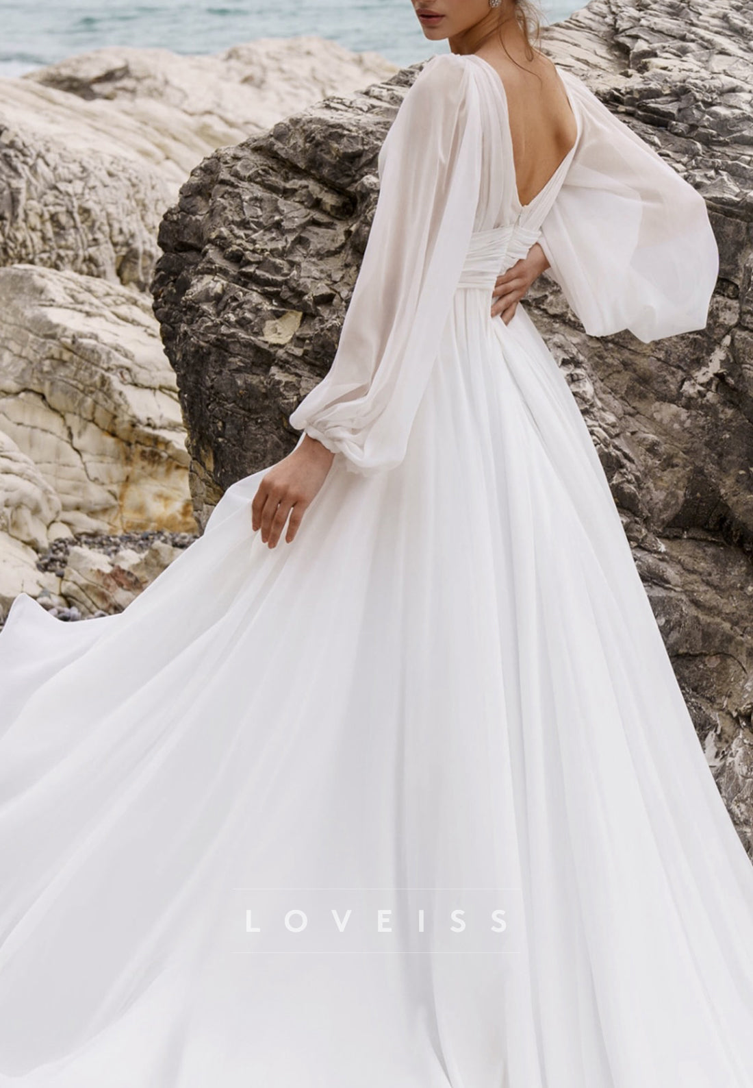 V-Neck Long Sleeves Pleated A-Line Chiffon Beach Wedding Dress
