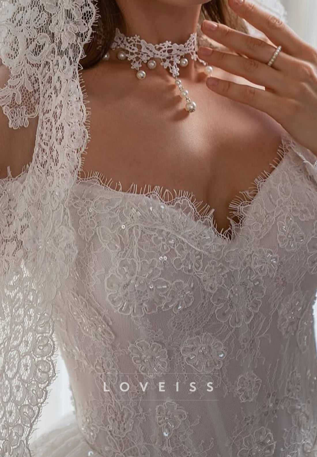 V-Neck Long Sleeves Sequins Appliques A-Line Wedding Gown