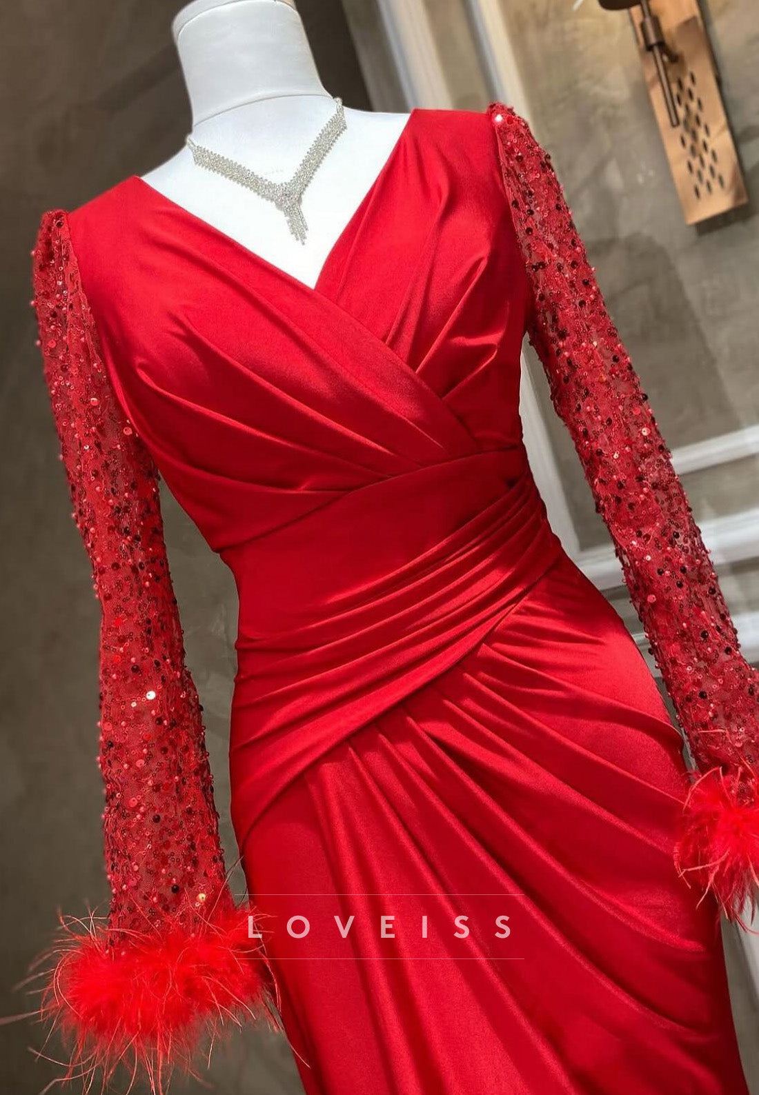 V-Neck Long Sleeves Sequins Pleated Sheath Evening Dress