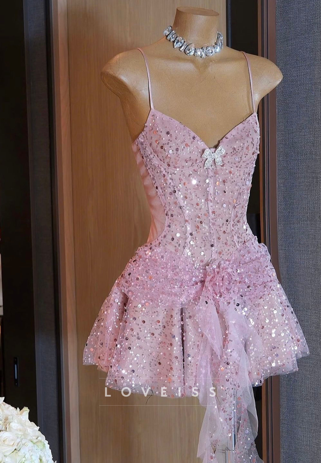 V-Neck Sequins Spaghetti Straps A-Line Party Homecoming Dress