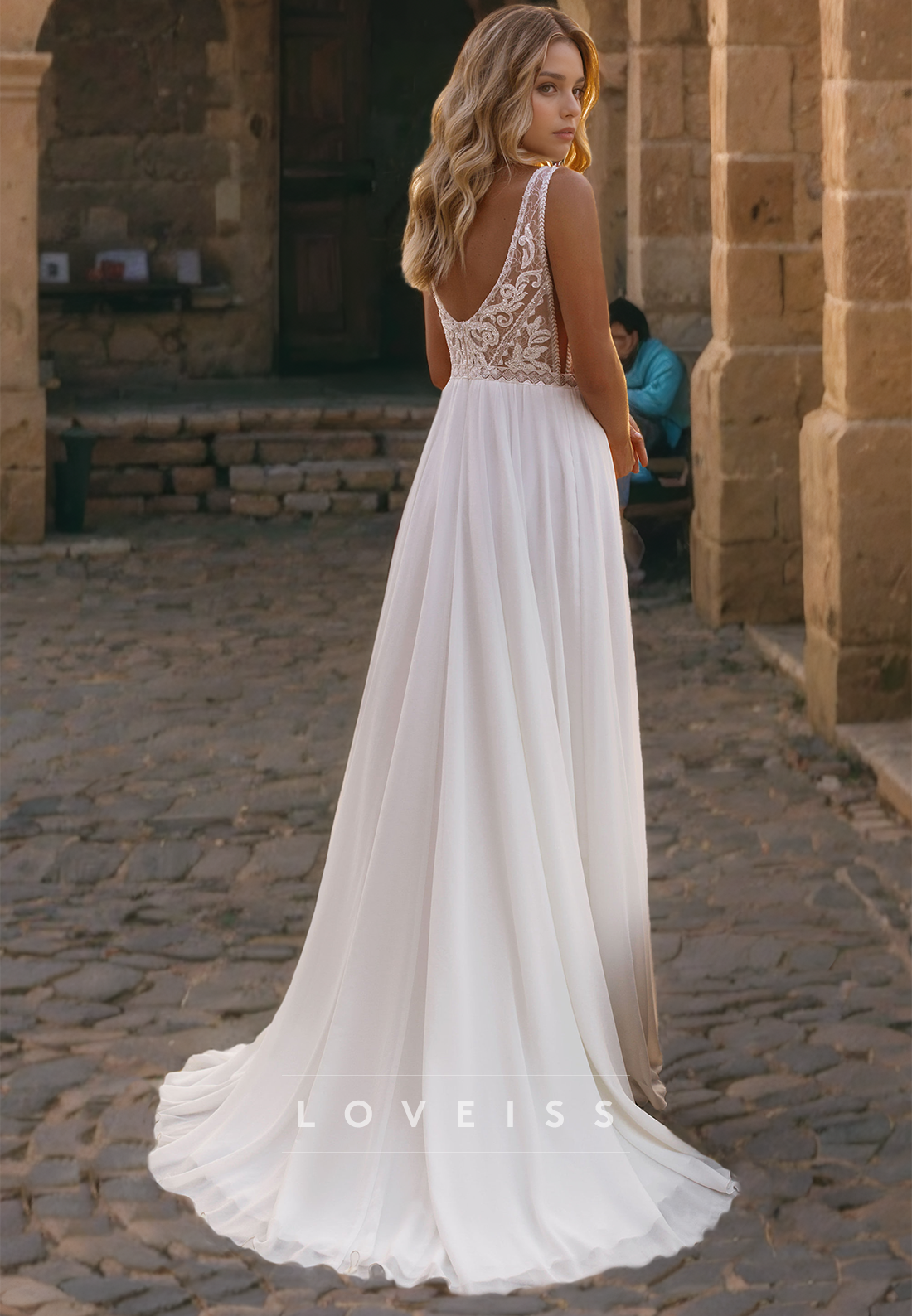 V-Neck Sleeveless Appliques A-LIne Beach Wedding Dress