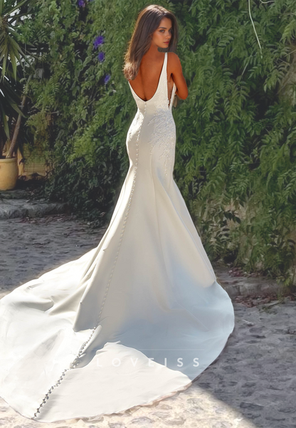 V-Neck Sleeveless Appliques Mermaid Beach Wedding Dress