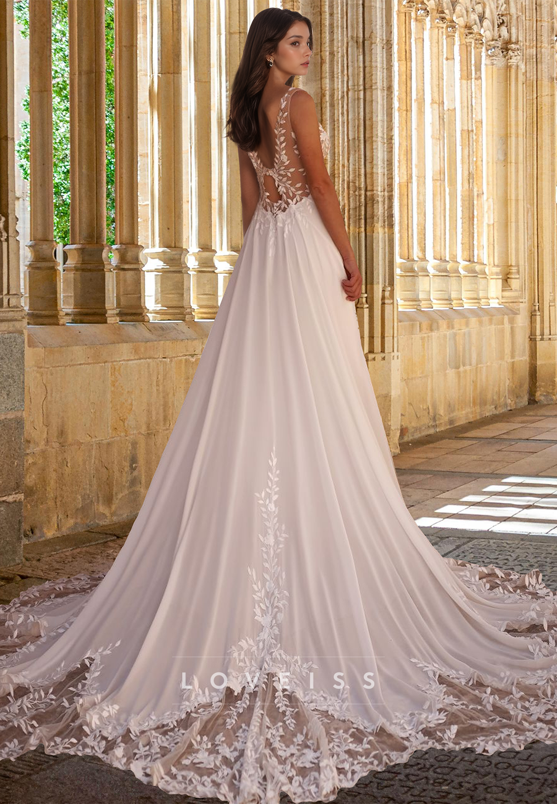 V-Neck Sleeveless Backless Appliques A-Line Beach Wedding Dress