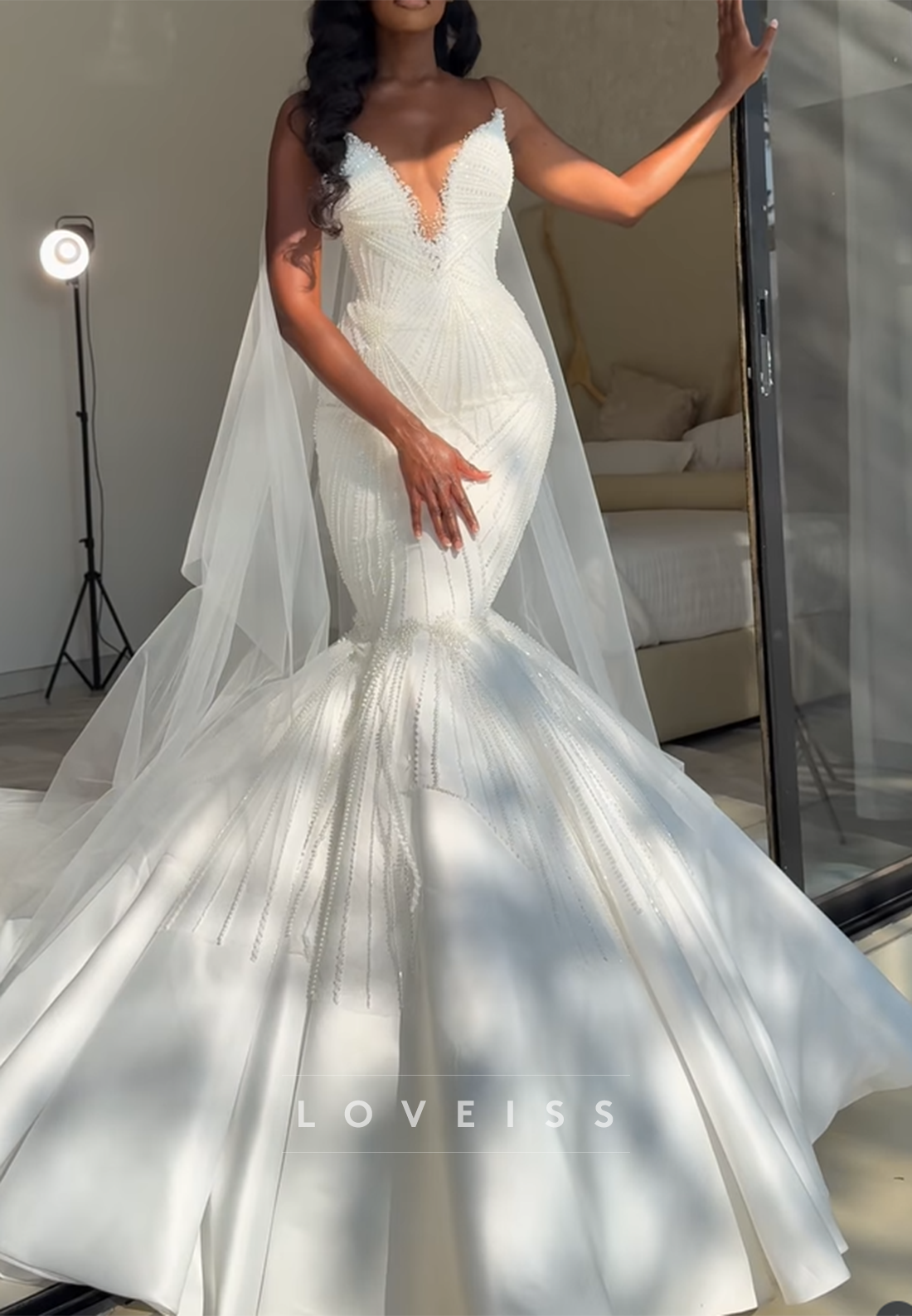 V-Neck Sleeveless Beaded Embroidery Mermaid Wedding Dress
