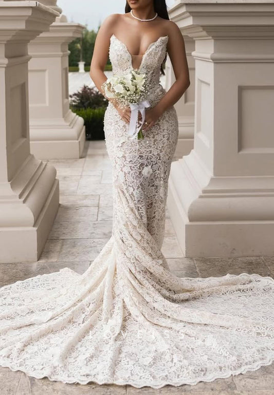 V-Neck Sleeveless Full Lace Appliques Mermaid Wedding Dress