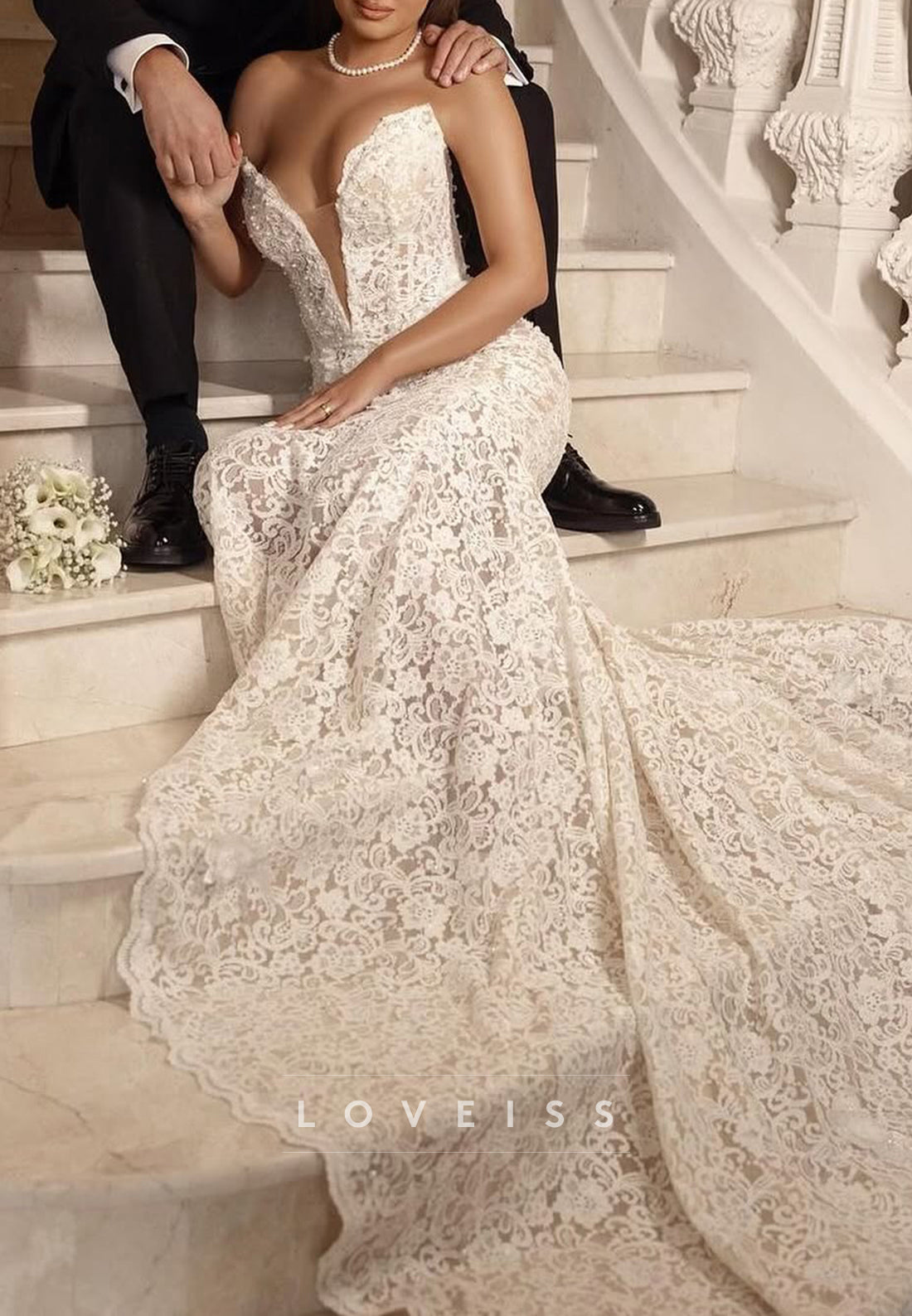 V-Neck Sleeveless Full Lace Appliques Mermaid Wedding Dress