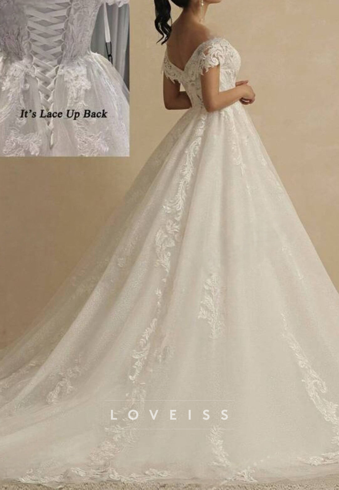 V-Neck Sleeveless Lace Appliques Tulle Ball Gown Wedding Dress