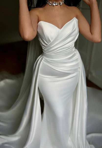 V-Neck Sleeveless Pleated Sleek Mermaid Wedding Dress