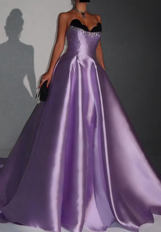 V-Neck Sleeveless Prom Dress Beaded Pleated Sleek A-Line Evening Dress