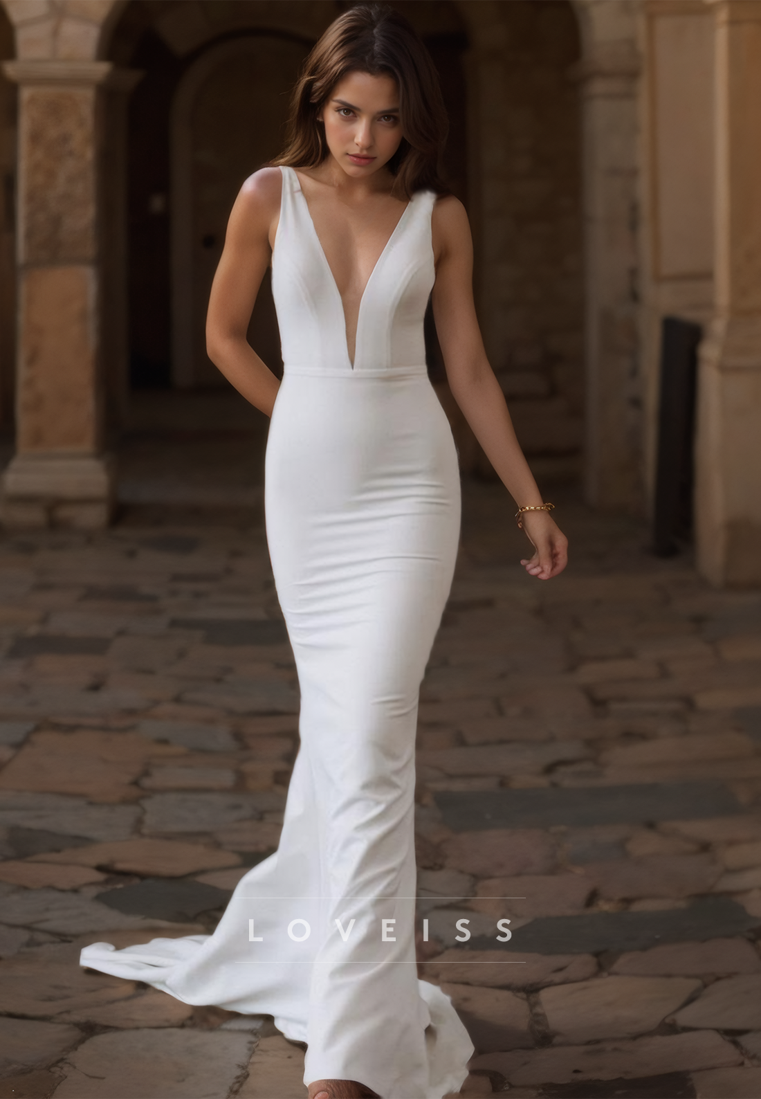 V-Neck Sleeveless Sleek Mermaid Beach Wedding Dress