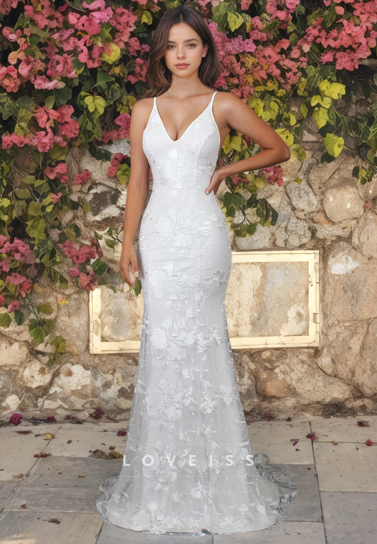 V-Neck Spaghetti Straps Appliques Mermaid Beach Wedding Dress