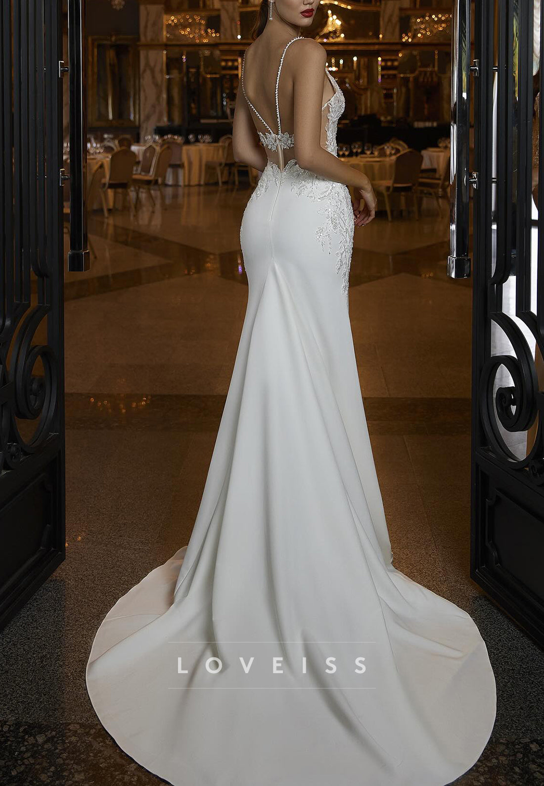 V-Neck Spaghetti Straps Appliques Mermaid Wedding Dress