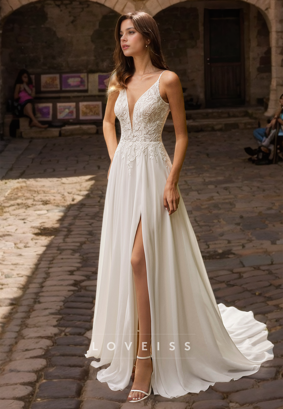 V-Neck Spaghetti Straps Appliques Pleated A-Line Wedding Dress