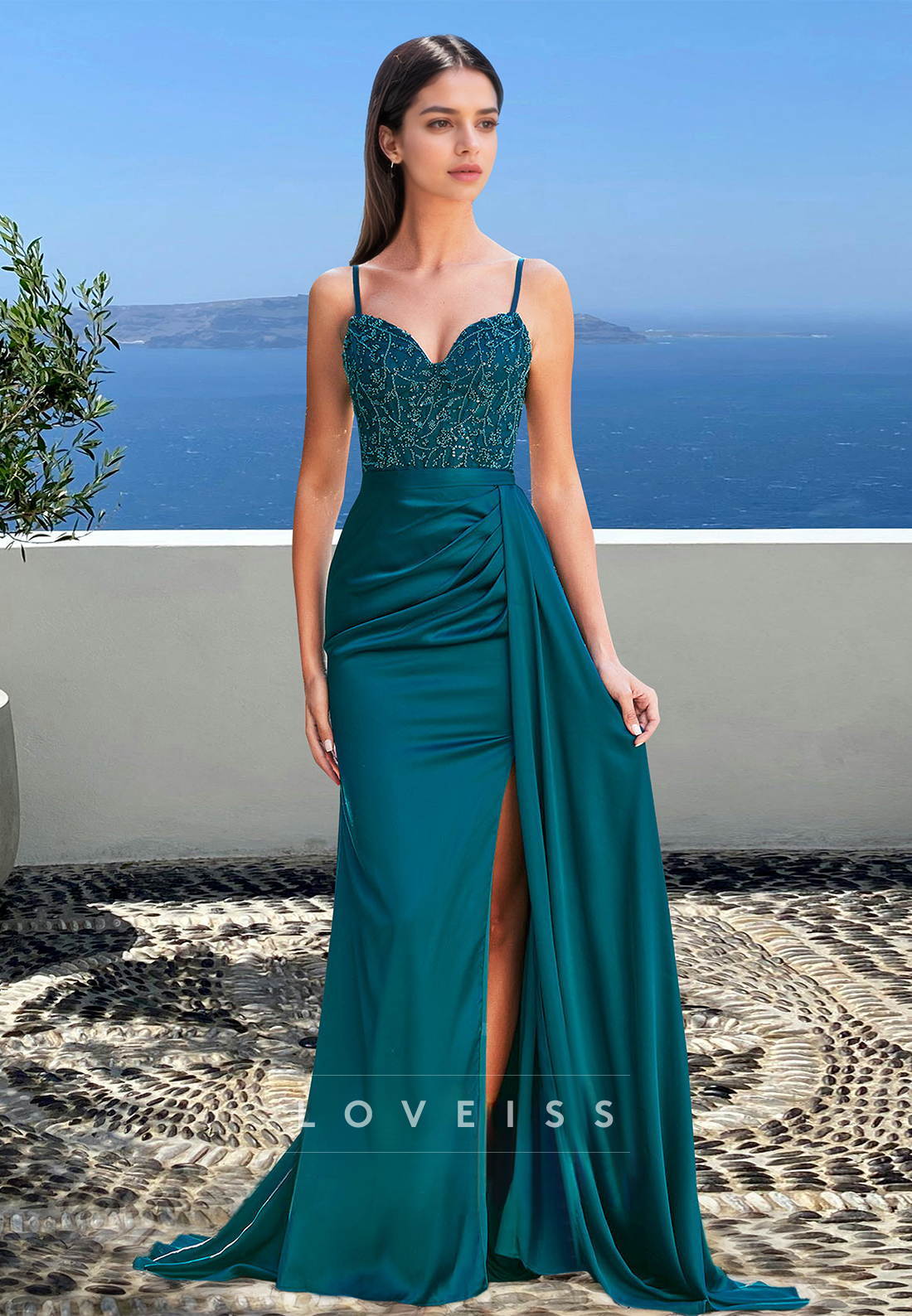 V-Neck Spaghetti Straps Appliques Pleated Sheath Prom Dress