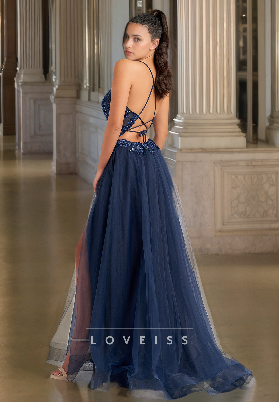 This Scoop Spaghetti Straps Appliques Pleated A-Line Prom Dress