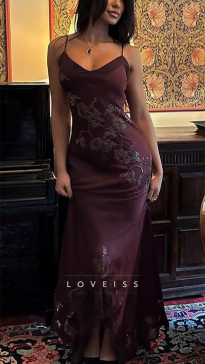 V-Neck Spaghetti Straps Appliques Sheath Prom Dress