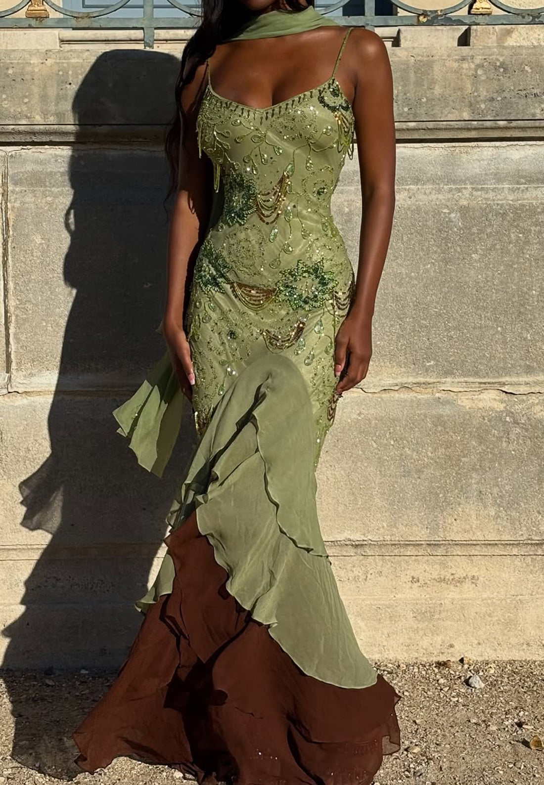 V-Neck Spaghetti Straps Beaded Appliques Mermaid Prom Dress