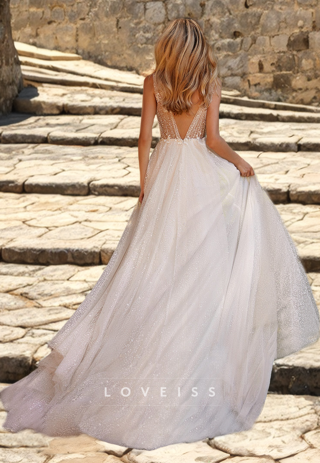 V-Neck Spaghetti Straps Tulle Side Slit A-Line Beach Wedding Dress