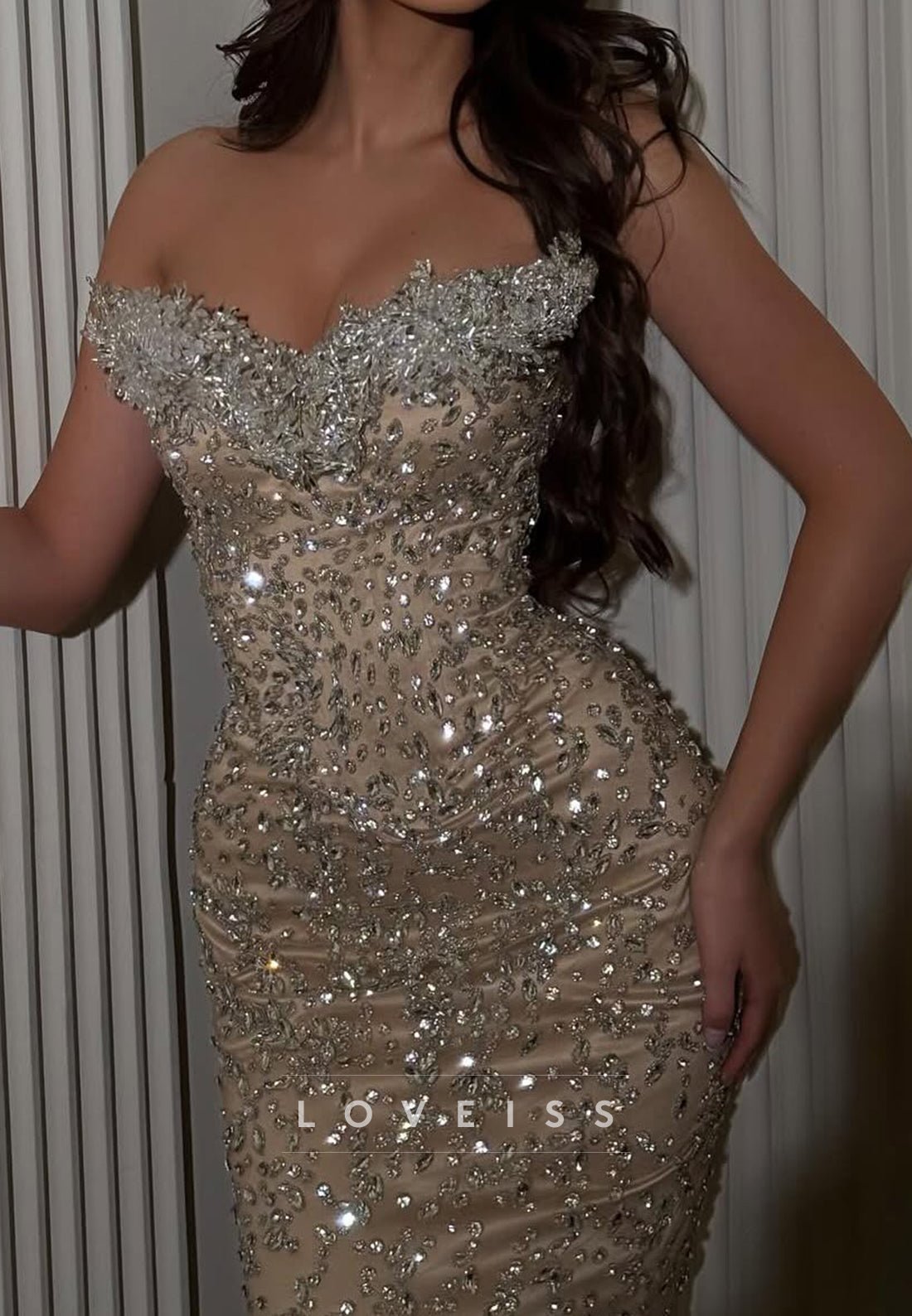 V-Neck Strapless Beaded Sparkly Mermaid Prom Dress