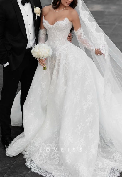 V-Neck Strapless Lace Appliques A-Line Wedding Dress