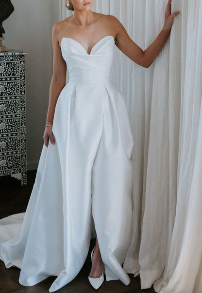 V-Neck Strapless Pleated Satin A-Line Simple Wedding Dress