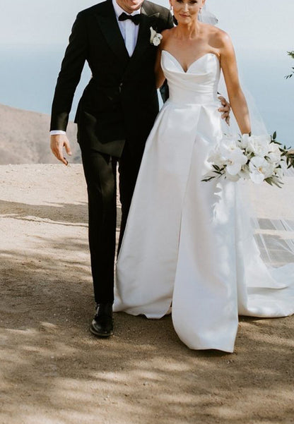 V-Neck Strapless Pleated Satin A-Line Simple Wedding Dress