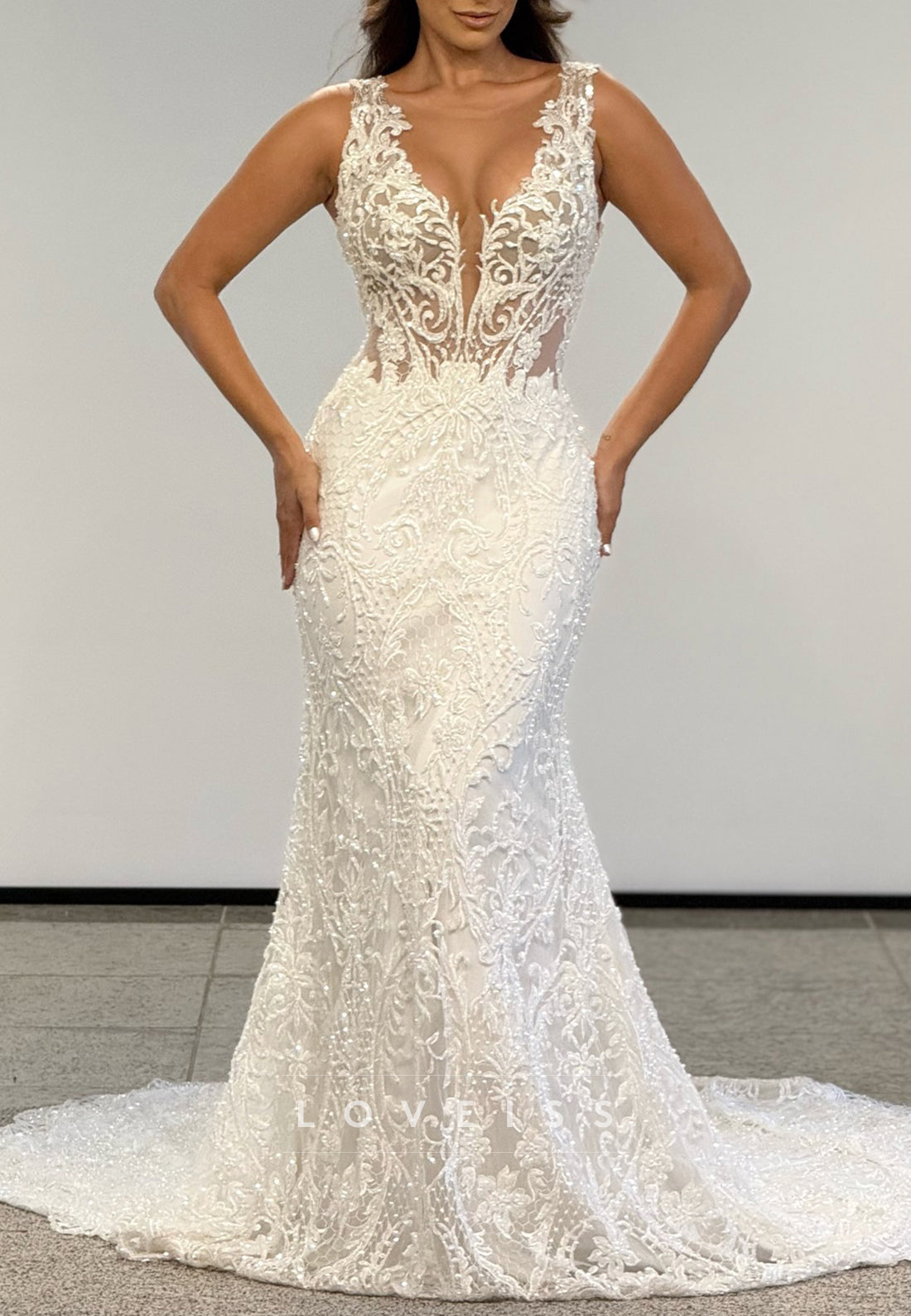 V-Neck Straps Lace Appliques Mermaid Wedding Dress