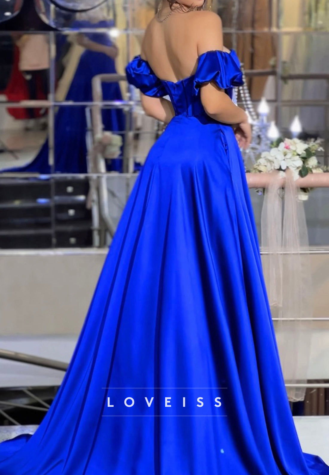 Sweetheart Puff Sleeves Pleated Satin A-Line Prom Dress