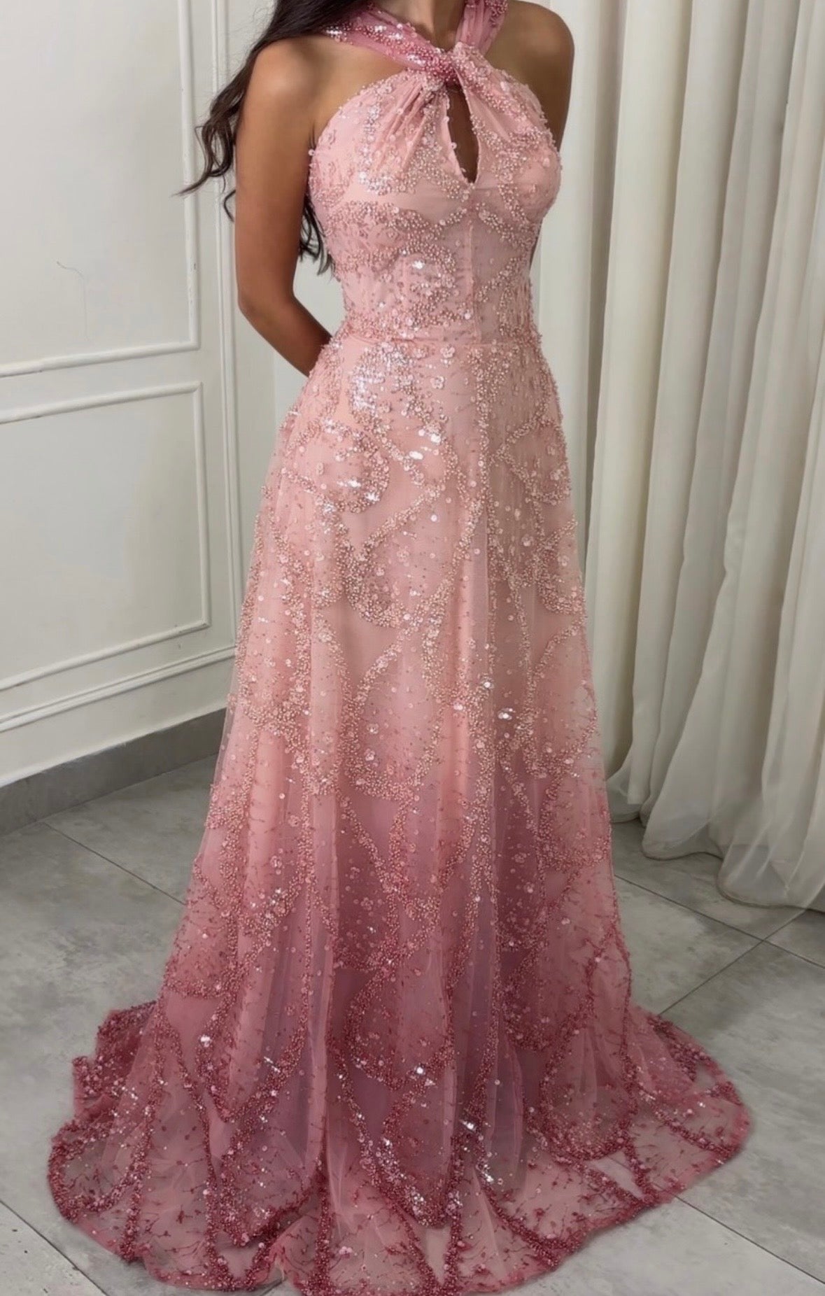 Elegant Halter High Open Sequin Bead Fishtail Skirt
