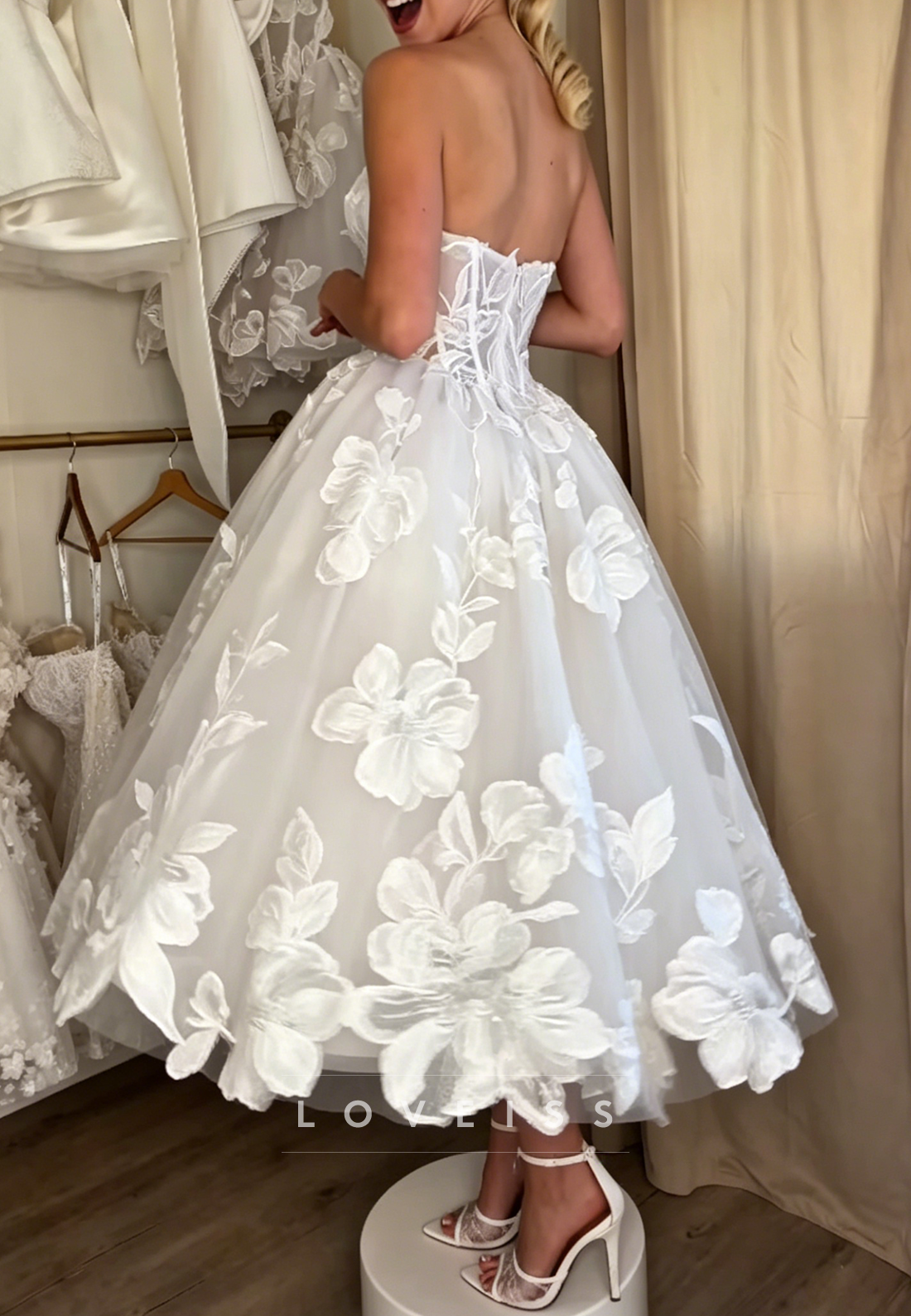 Strapless Corset Floral Applique Tea-Length Wedding Dress – Loveiss
