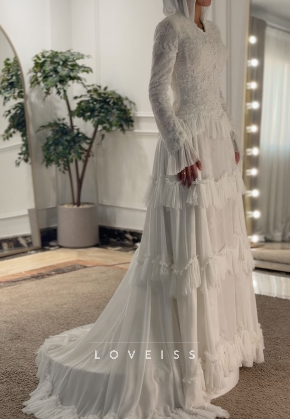 Tiered Ruffle Tulle and Lace Wedding Dress