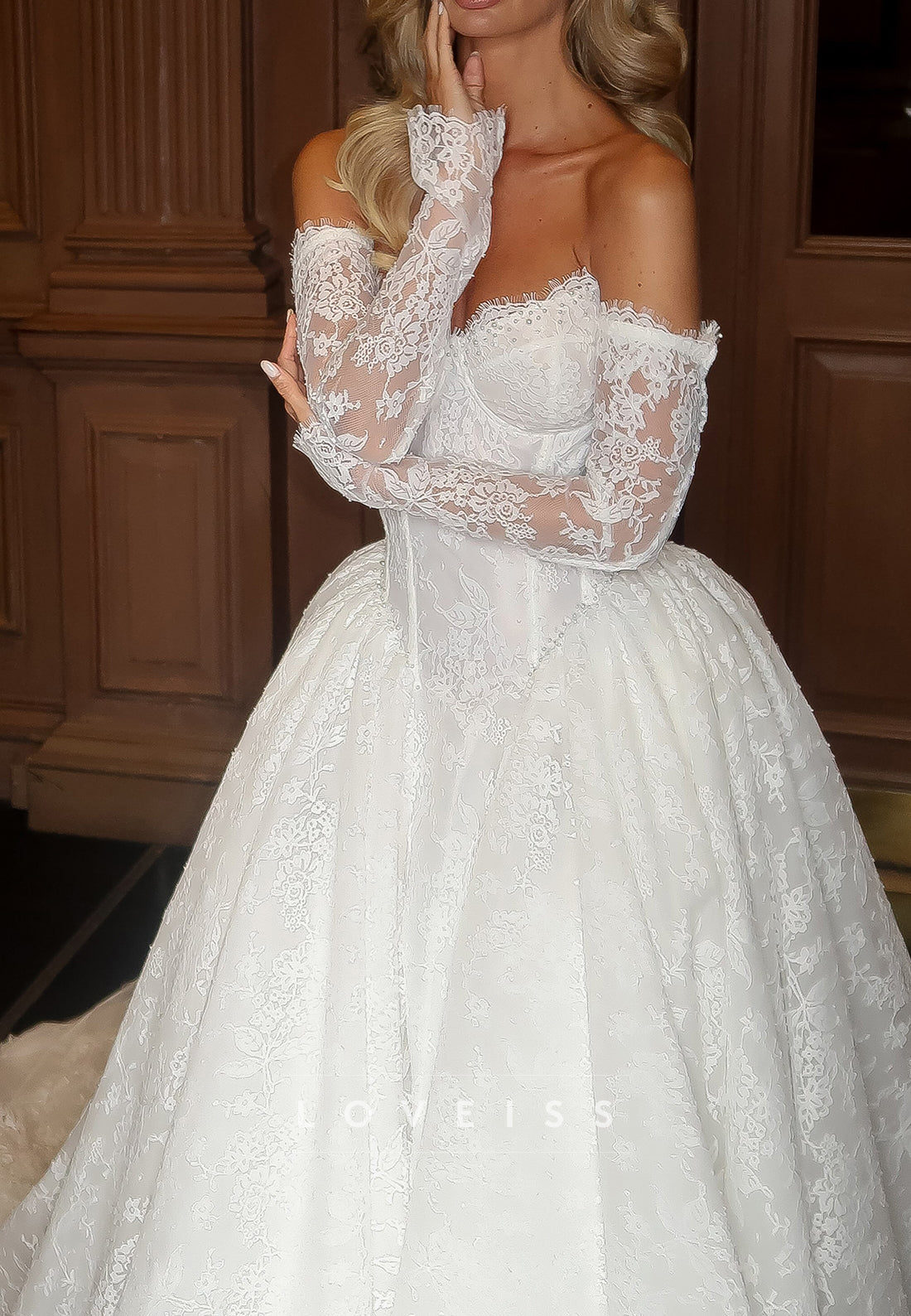 Corset Lace Ball Gown Wedding Dress with Sleeves