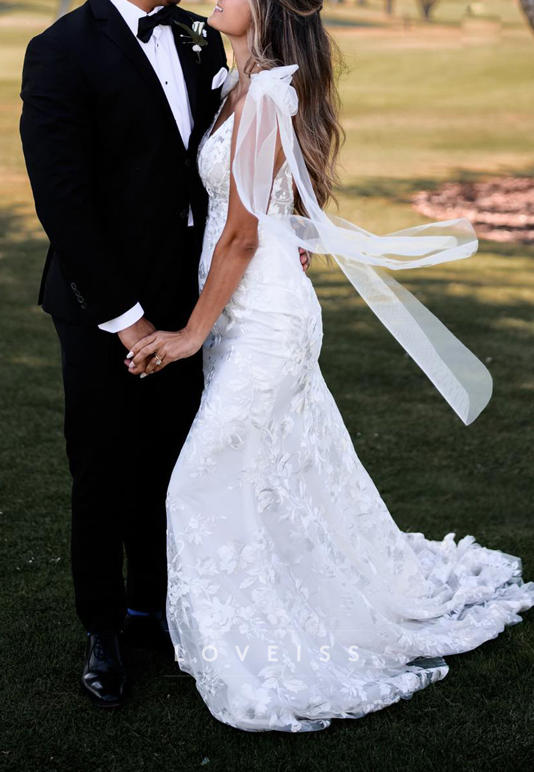 Lace Mermaid Wedding Dress with Tulle Shoulder Bows
