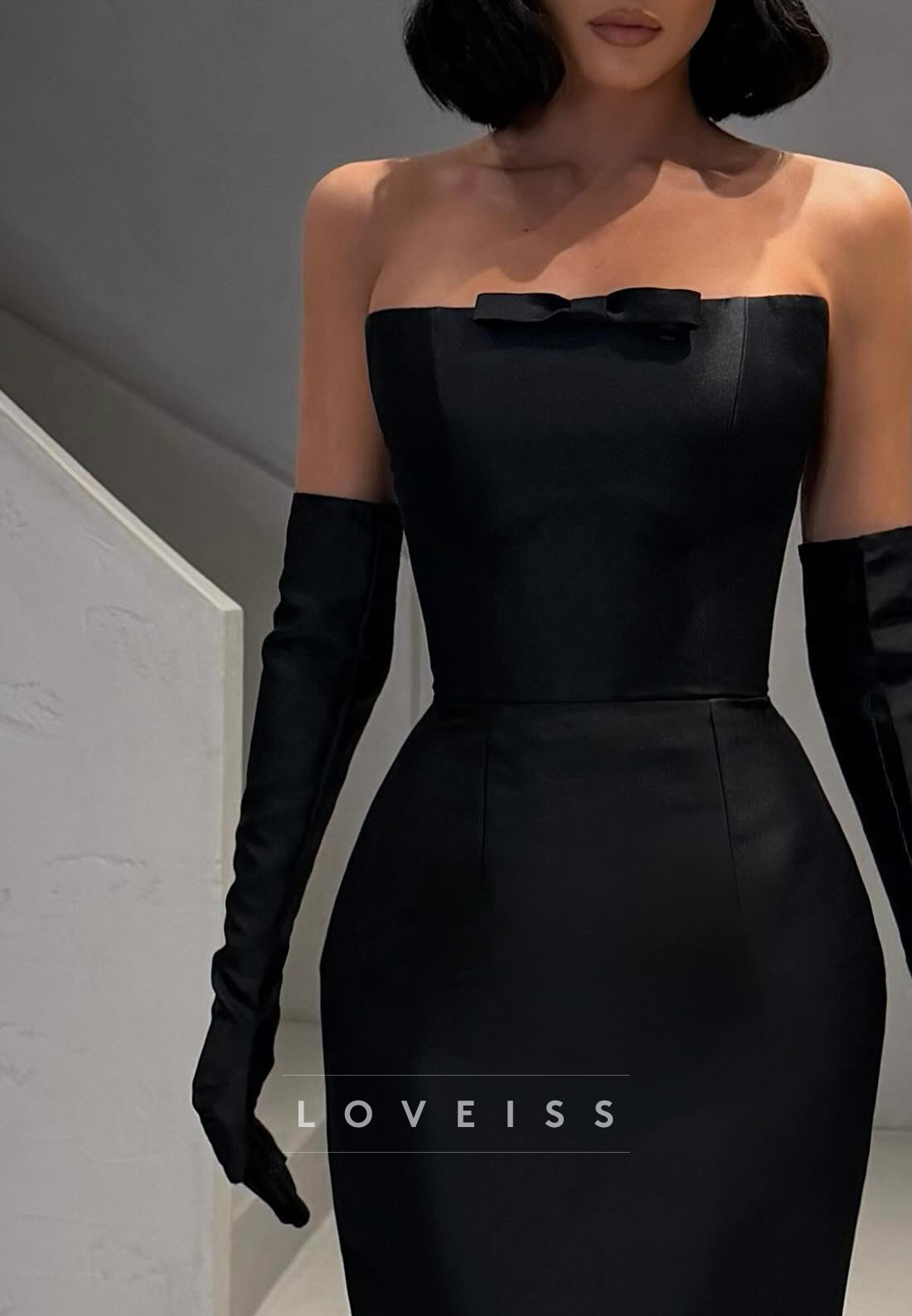 Strapless Bow-Accent Maxi Evening Dress